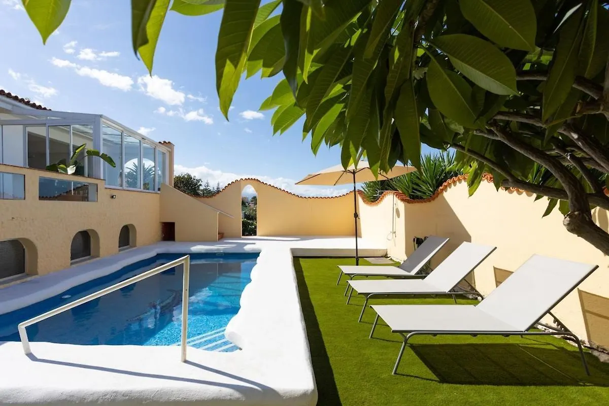 Eden Rentals Villa La Paz Ocean Views Heated Private Pool Sauzal Spain